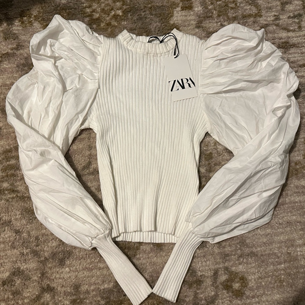 Zara Puff Sleeve Top